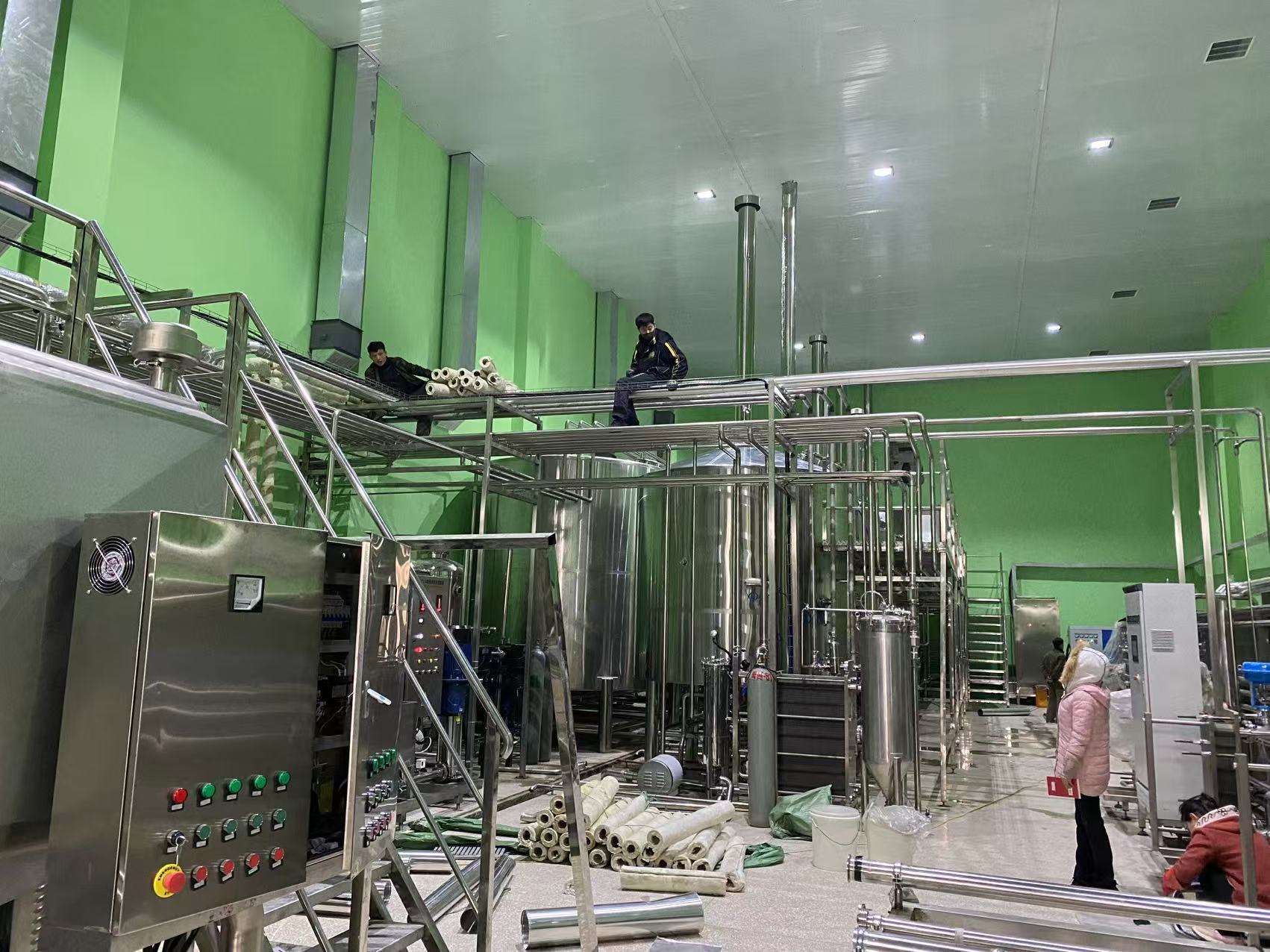 融水精酿啤酒设备厂—精酿啤酒设备制造：传承工艺与创新科技的交融